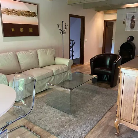 Manor Unique Ontika Asundus