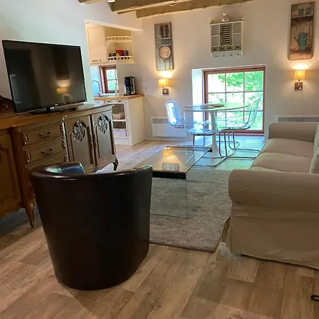 Manor Unique Apartament Ontika Asundus