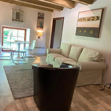 Manor Unique Apartment *