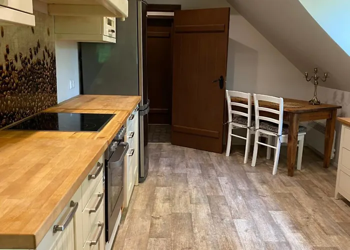 Manor Unique Ontika Asundus